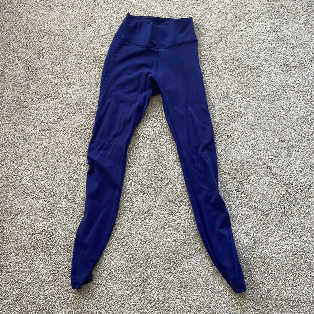 Lululemon leggings. Dark purple/ Navy